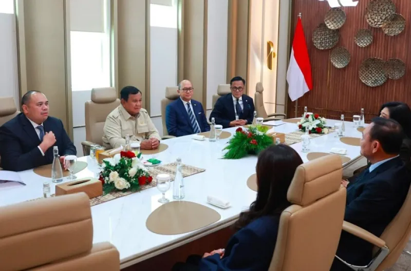 Presiden Prabowo Bertemu Tiga Mantan Perdana Menteri Thailand, Perkuat Jejaring Persahabatan dan Kerja Sama Internasional Presiden Prabowo Bertemu Tiga Mantan Perdana Menteri Thailand, Perkuat Jejaring Persahabatan dan Kerja Sama Internasional