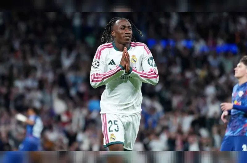 Yan Diomande dari Real Madrid bereaksi setelah mencetak gol melawan mantan klubnya, RB Leipzig.