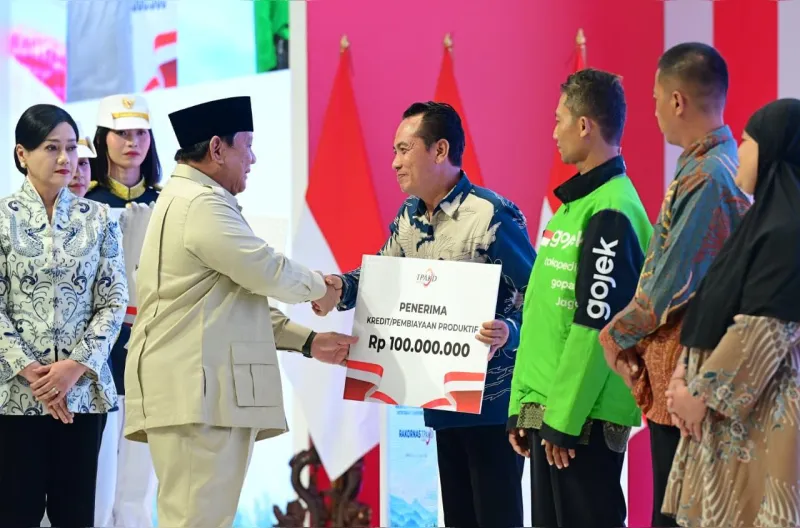 Presiden Prabowo Subianto pada Rapat Koordinasi Nasional Tim Percepatan Akses Keuangan Daerah (Rakornas TPAKD) di JIEXPO Kemayoran, Jakarta, pada Kamis, 22 Oktober 2026.