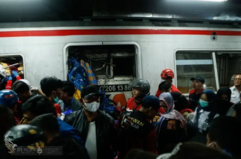 Update Tabrakan KA Argo Bromo Anggrek dan KRL di Bekasi: 14 Meninggal, Puluhan Luka