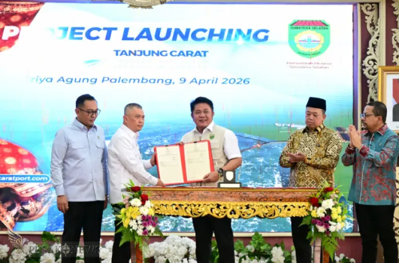 Selain Menhub, Peluncuran proyek Pelabuhan Palembang Baru ini turut dihadiri oleh Menteri ATR/BPN Nusron Wahid, Wakil Menteri Investasi dan Hilirisasi Todotua Pasaribu, Kepala Staf Kepresidenan Muhammad Qodari, Gubernur Sumatra Selatan Herman Deru, serta