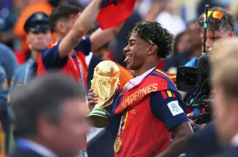 Spanyol Juara
