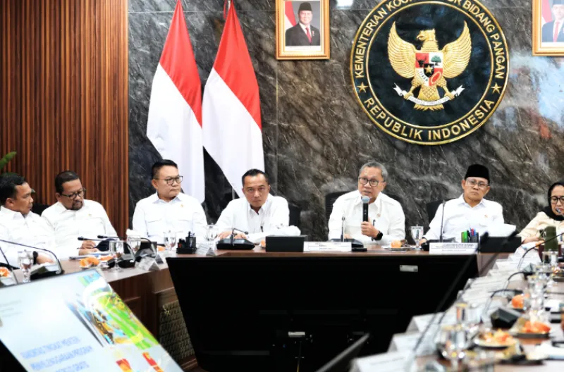 Zulhas dalam konferensi pers di kantornya, Jakarta Pusat, Kamis (11/6/2026)