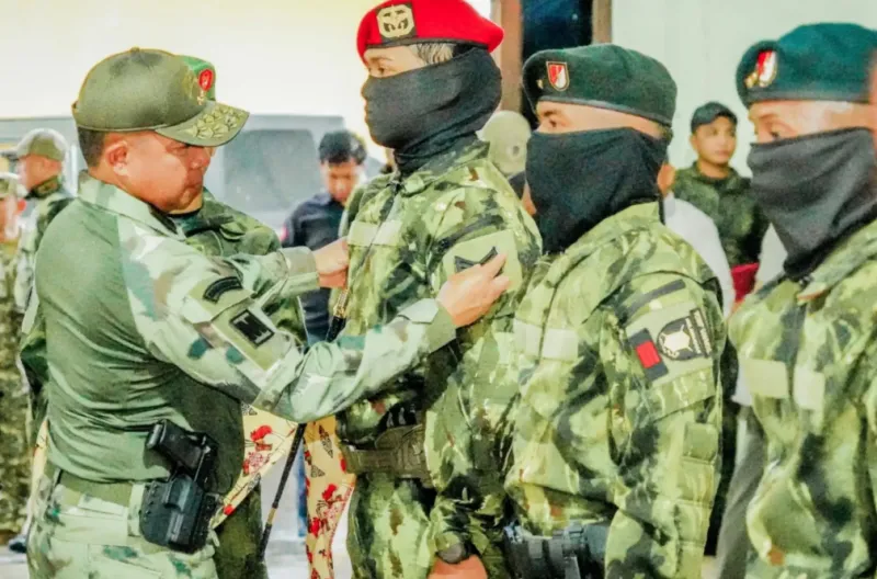 Panglima TNI Anugerahkan KPLB kepada 23 Prajurit dan Resmikan Gedung Centralized di Timika Panglima TNI Anugerahkan KPLB kepada 23 Prajurit dan Resmikan Gedung Centralized di Timika