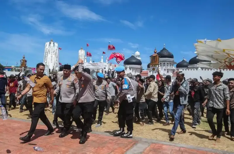 Zikir Hari Damai Aceh Ricuh, Pengelola Masjid Raya Baiturrahman Minta Panitia Bertanggung Jawab
