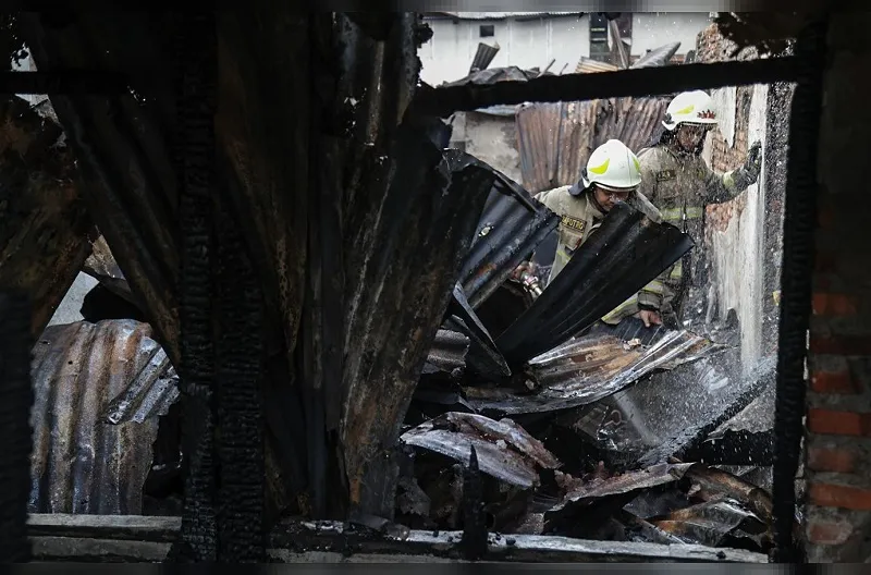 Kebakaran Kebayoran Lama Hanguskan 18 Rumah dan 4 Tempat Usaha, 150 Jiwa Terdampak