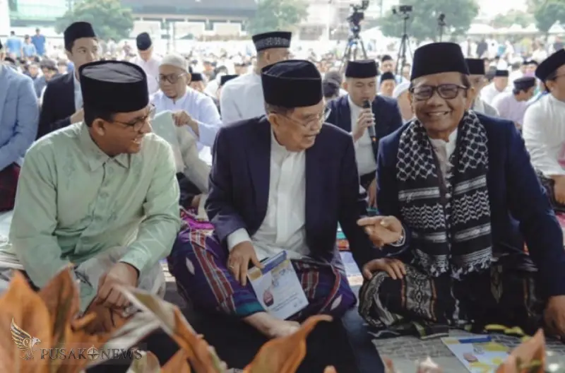 Mahfud MD, JK, Anies, Didit Prabowo  dan Jimly Salat Id Bersama di Masjid Universitas Al-Azhar