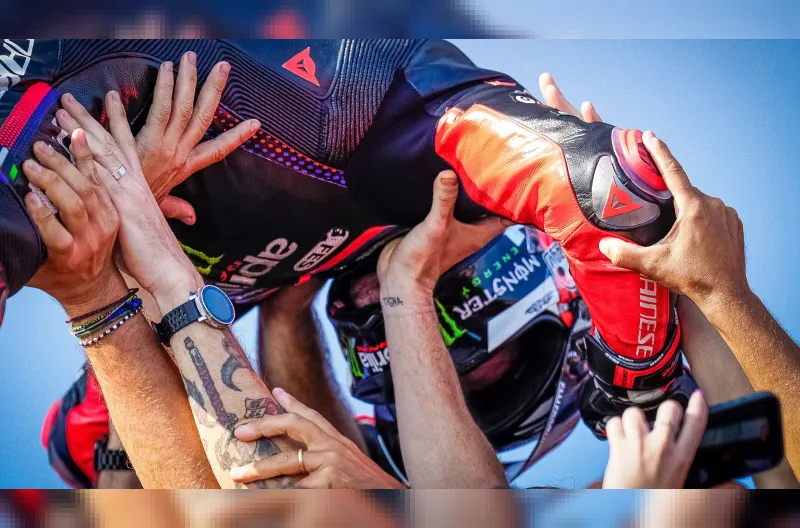 Bezzecchi Juara MotoGP Mandalika 2026, Aprilia Sapu Empat Besar