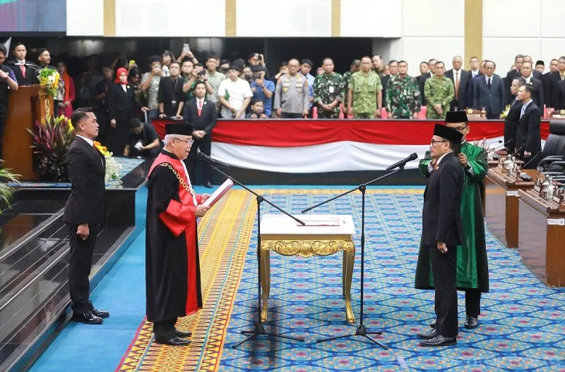 Suhud Alynudin Resmi Dilantik Sebagai Ketua DPRD DKI Jakarta Sisa Masa Jabatan 2024-2029