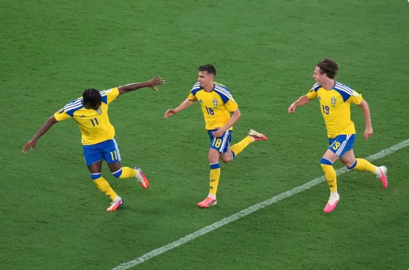 Swedia Hancurkan Tunisia 5-1, Gyokeres dan Isak Antar Tim Skandinavia Puncaki Grup F