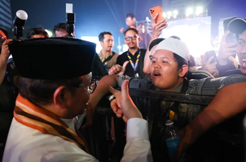Malalm Puncak HUT ke-499 Jakarta Pecah! Pramono-Rano Luncurkan Logo 5 Abad dan Paparkan Transformasi Kota Global