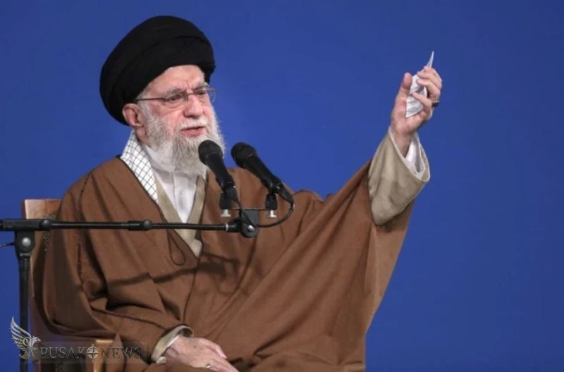 Kapal Induk AS Dikirim, Ali Khamenei Ancam Tenggelamkan Armada Trump!
©PusakoNews.com/red