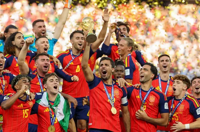 Spanyol Juara