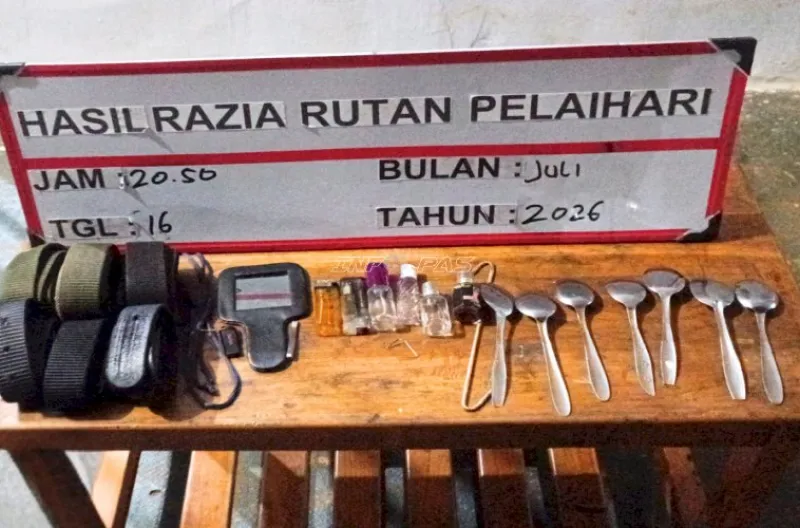 Rutan Pelaihari Perkuat Deteksi Dini, Razia Insidentil dan Tes Urine Pastikan Lingkungan Bebas Narkoba Rutan Pelaihari Perkuat Deteksi Dini, Razia Insidentil dan Tes Urine Pastikan Lingkungan Bebas Narkoba
