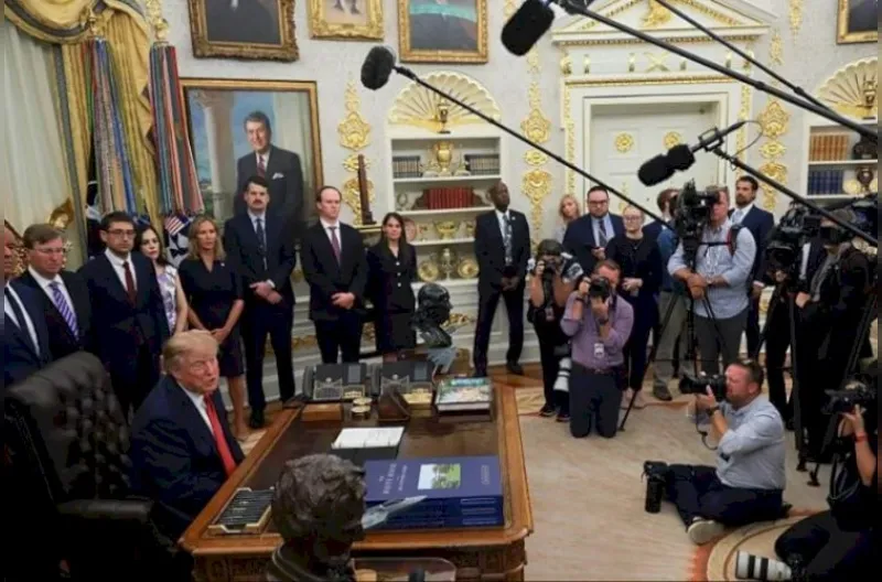 Trump Larang CNN, MS NOW, dan Politico dari Gedung Putih, Akses Jurnalis Kemudian Ditolak
