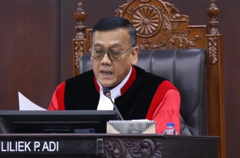 Hakim Konstitusi Liliek Prisbawono Adi