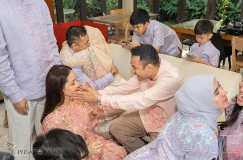 Pasangan selebritas Raffi Ahmad dan Nagita Slavina
©PusakoNews.com/Ig: @raffinagita1717
