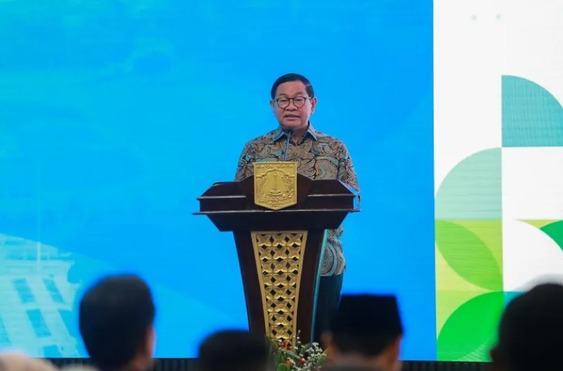 Gubernur DKI Jakarta, Pramono Anung memberikan sambutan