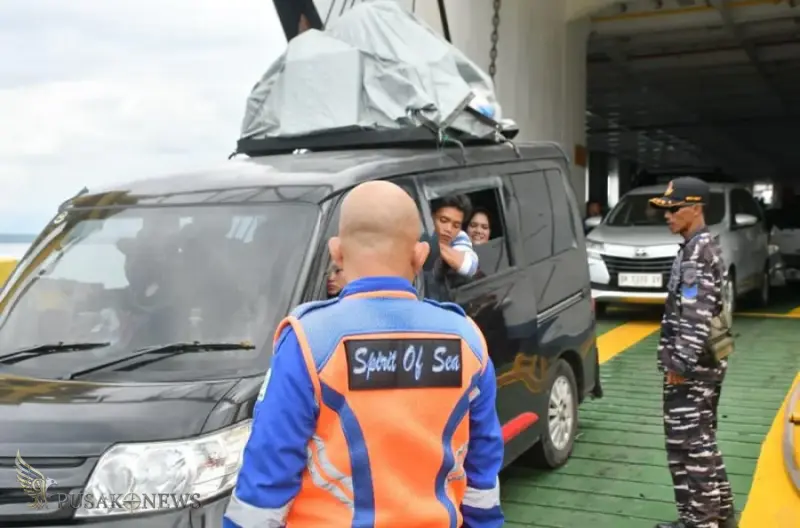 Lanal Banyuwangi Amankan Perairan Selat Bali, Dukung Kelancaran Mudik Lebaran 2026