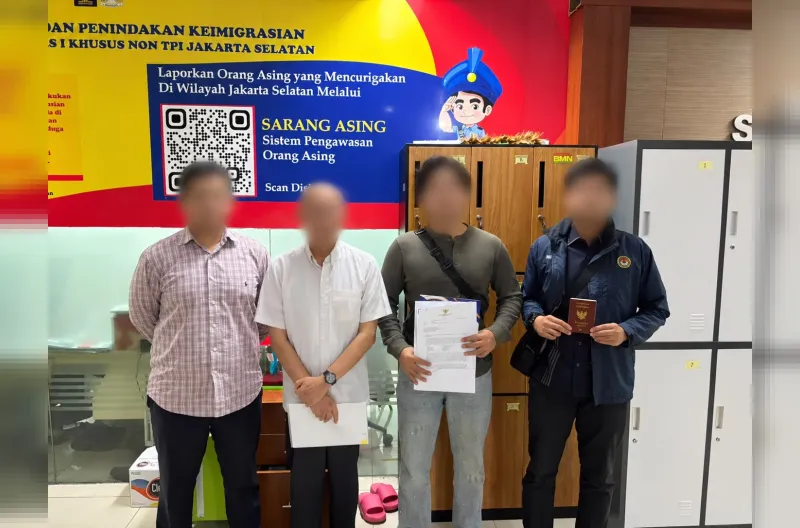 Warga negara Thailand berinisial PV diamankan saat mengurus perpanjangan izin tinggal di Kantor Imigrasi Jakarta Selatan pada 25 September 2026.