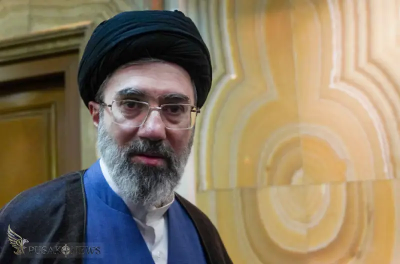 Muncul ke Publik di Hari Jadi Angkatan Darat Iran, Pidato Mojtaba Khamenei: Lawan Dua Pasukan Utama Kekafiran dan Kesombongan!