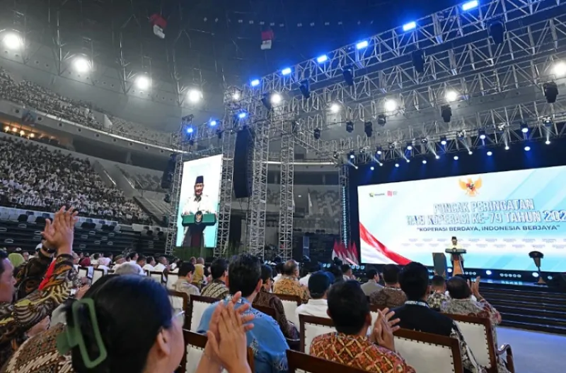 Presiden Prabowo Subianto menghadiri Puncak Peringatan Hari Koperasi ke-79 Tahun 2026 yang digelar di Indonesia Arena, Jakarta, pada Minggu, 12 Juli 2026