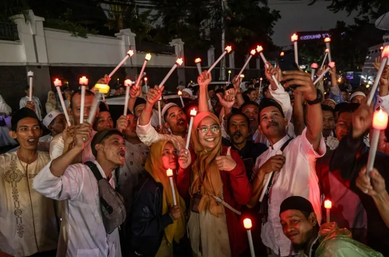 Rano karno lepas pawai obor festival muharram 1448 h, semarakkan tahun baru islam dan menuju hut ke-499 jakarta