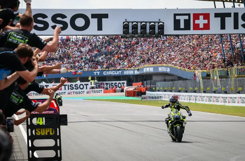 Ai Ogura Ukir Sejarah di Assen, Raih Kemenangan Perdana MotoGP Usai Bezzecchi Terjatuh