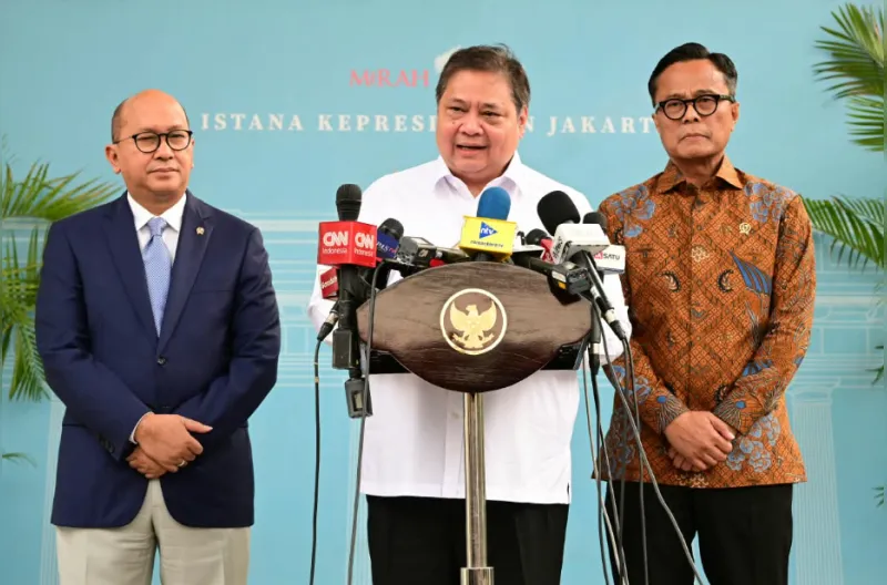 Menteri Koordinator Bidang Perekonomian Airlangga Hartarto mengatakan, industri TPT yang mencakup sektor hulu, antara, hingga hilir memiliki kontribusi signifikan terhadap perekonomian nasional.