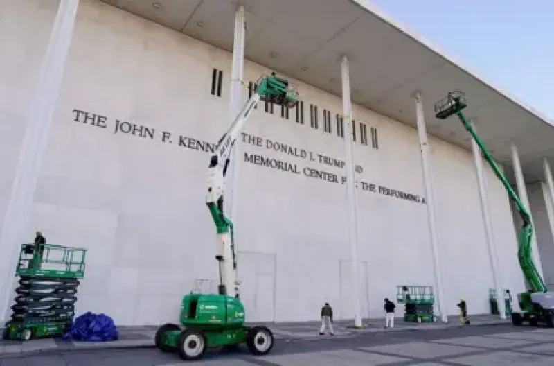 Kennedy Center Resmi Hapus Nama Trump dari Gedung Uutama, Perseteruan Hukum dan Politik Terus Berlanjut