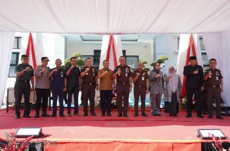 Resmikan Gedung Baru Kejari Luwu Timur, Kajati Sulsel Apresiasi Program Kampung Pangan Adhyaksa