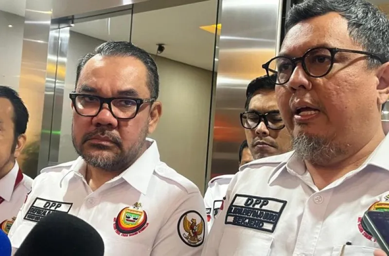 IKM Resmi Laporkan Abu Janda ke Bareskrim Polri atas Dugaan Penghinaan terhadap Masyarakat Sumatera Barat