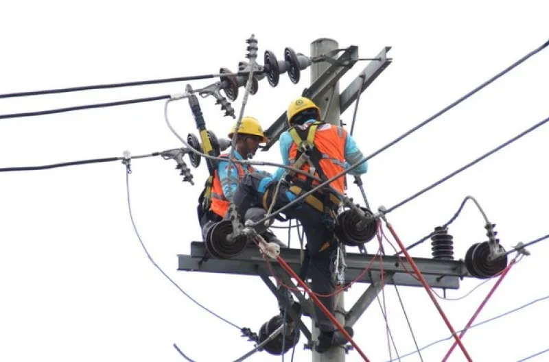 PLN UID Sumbar Pacu Pemulihan Sistem Kelistrikan, Manajemen Beban Disiapkan Demi Jaga Stabilitas Sistem