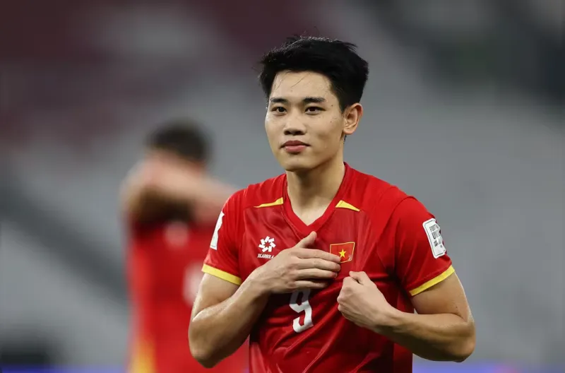 Nguyen Hai Long, Nguyen Hoang Duc, Nguyen Dinh Bac, dan Williams Minh Hoang menjadi pencetak gol Vietnam.