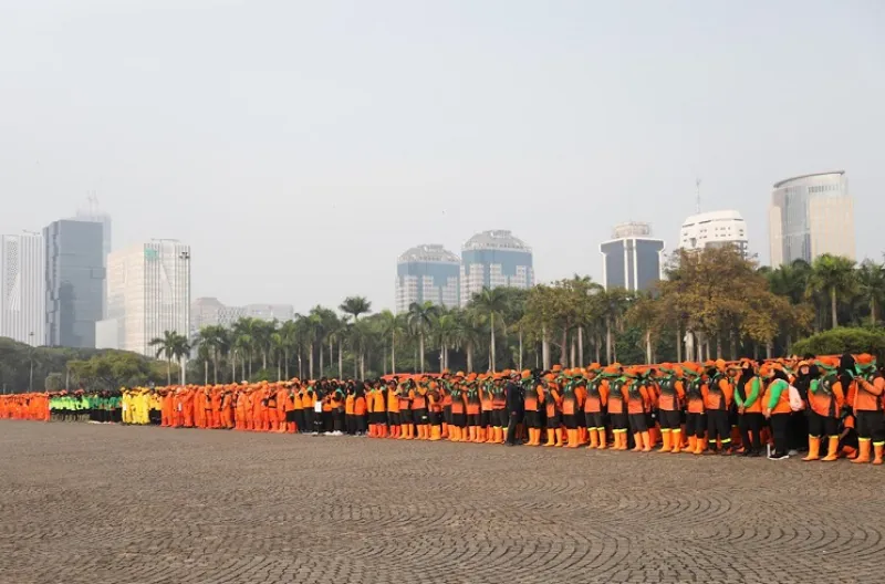 Apel melibatkan pasukan pelangi serta RT, RW dan Dasawisma