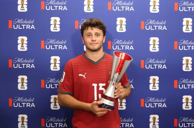 Pemain Terbaik Pertandingan Michelob Ultra Superior
Joao Neves (Portugal)
