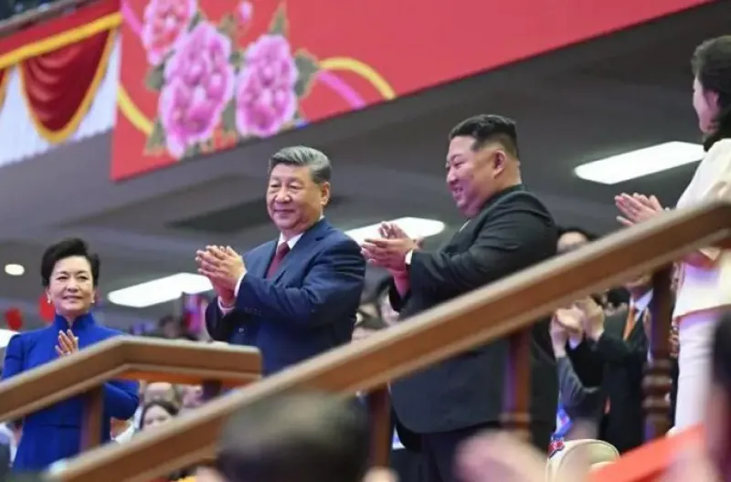 Presiden China Xi Jinping dan Pemimpin Korea Kim Jong Un
