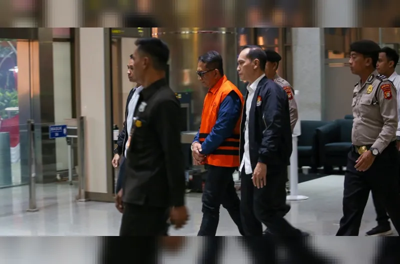 KPK Tahan Pejabat Bea Cukai Gatot Heroe, Diduga Terima Rp3,25 Miliar