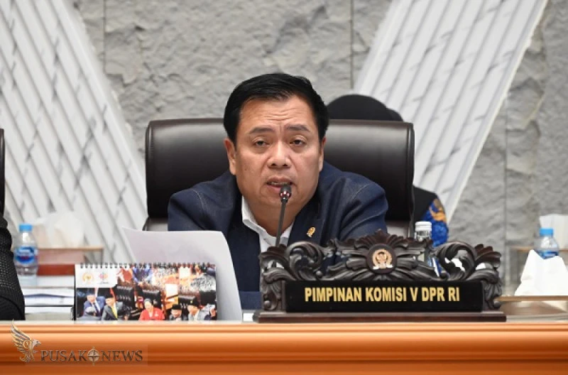 Ketua Komisi V DPR RI Lasarus