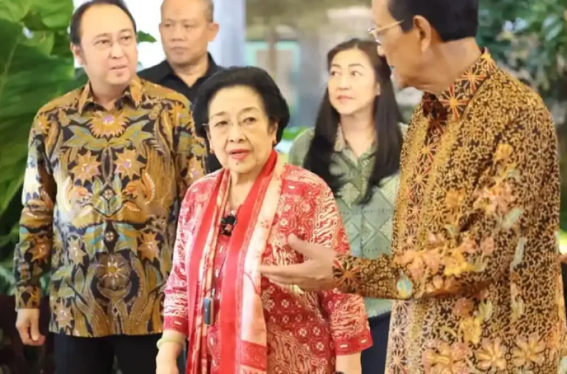 Momen Akrab Megawati dan Sri Sultan HB X di Keraton Yogyakarta