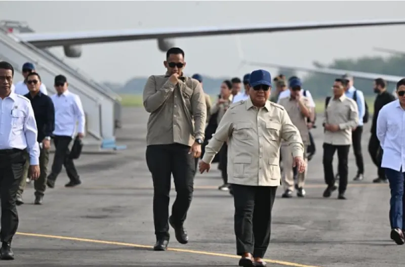 Presiden Prabowo Subianto tiba di Pangkalan TNI AU Iswahjudi, Kabupaten Magetan, Jawa Timur, pada Sabtu, 16 Mei 2026