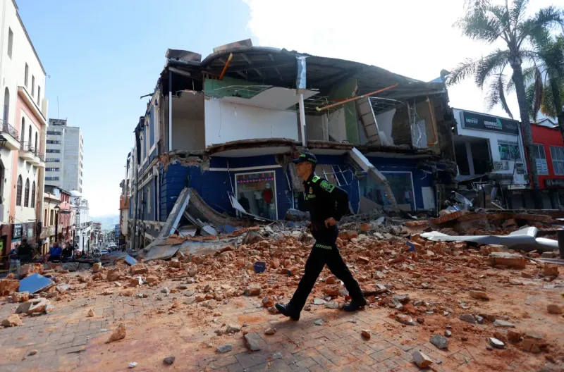 Gempa Magnitudo 7,4 Guncang Kolombia, Sedikitnya 47 Orang Tewas dan Puluhan Bangunan Runtuh Gempa Magnitudo 7,4 Guncang Kolombia, Sedikitnya 47 Orang Tewas dan Puluhan Bangunan Runtuh