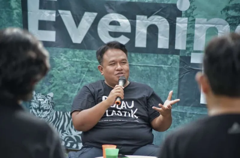 Dandhy Laksono Buka Suara Usai Dilaporkan Mama Sinta Terkait Film Dokumenter “Pesta Babi”