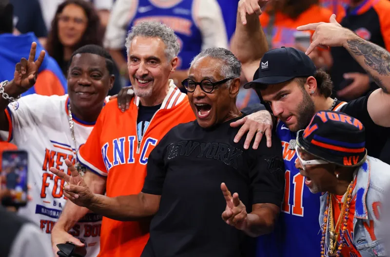 Knicks Akhiri Penantian 53 Tahun, Taklukkan Spurs di Game 5 dan Rebut Gelar Juara NBA 2026
