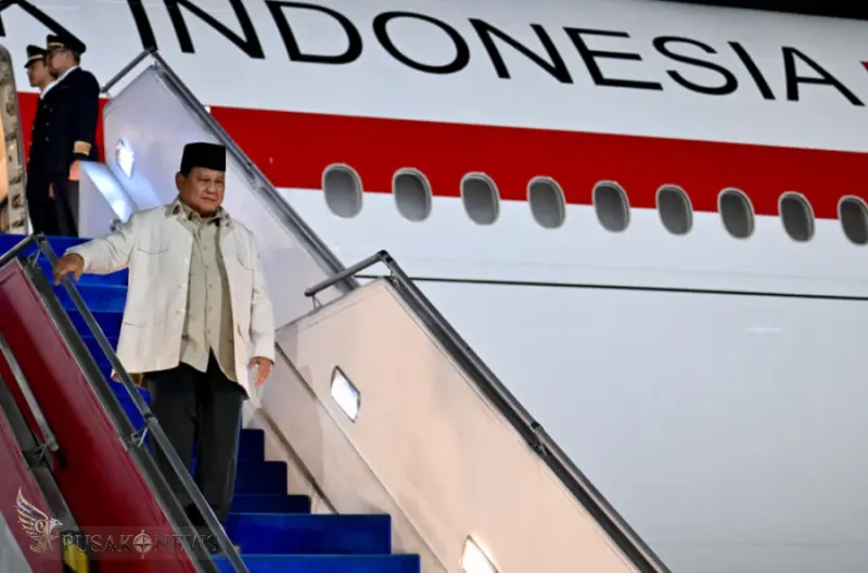 Presiden Prabowo Subianto tiba di Tanah Air usai merampungkan kunjungan ke dua negara, Jepang dan Republik Korea pada Rabu, 1 April 2026 sekitar pukul 23.55 WIB