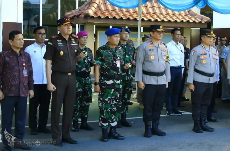 Danlanud Adisutjipto Hadiri Apel Gelar Pasukan Operasi Ketupat Progo 2026 di Polda DIY
