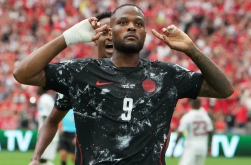 Jonathan David Hattrick! Kanada Hancurkan Qatar 6-0 dan Ukir Sejarah di Piala Dunia