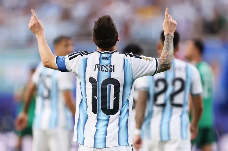 Lionel Messi dari Argentina merayakan gol pada pertandingan babak penyisihan grup Piala Dunia FIFA 2026 melawan Aljazair di Kansas City, Missouri, AS, pada 16 Juni 2026