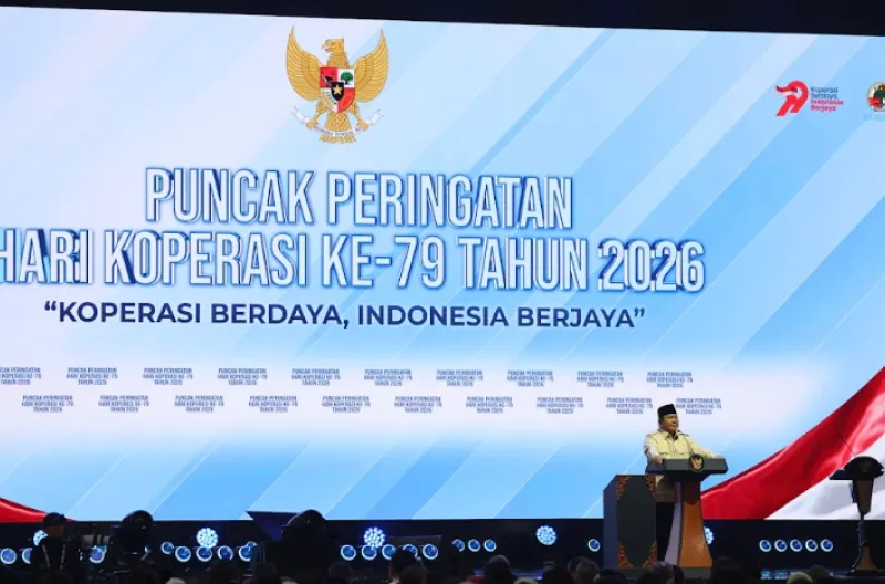 Presiden Prabowo Subianto menyampaikan pidatonya pada Puncak Peringatan Hari Koperasi ke-79 Tahun 2026 yang digelar di Indonesia Arena, Jakarta, pada Minggu, 12 Juli 2026.