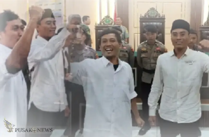 Hakim Putuskan Bersalah, Aktivis Botok dan Teguh Tetap Bebas!
©PusakoNews.com/red